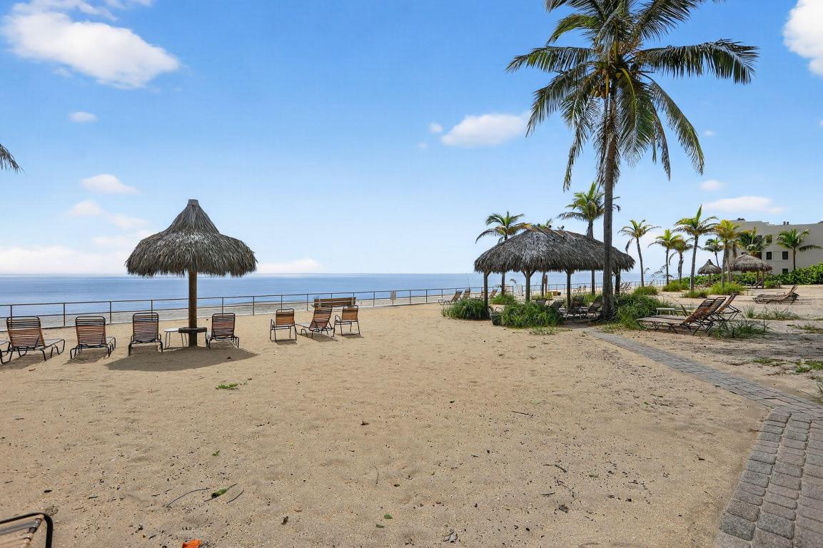 ROYAL FLAMINGO VILLAS - Residential