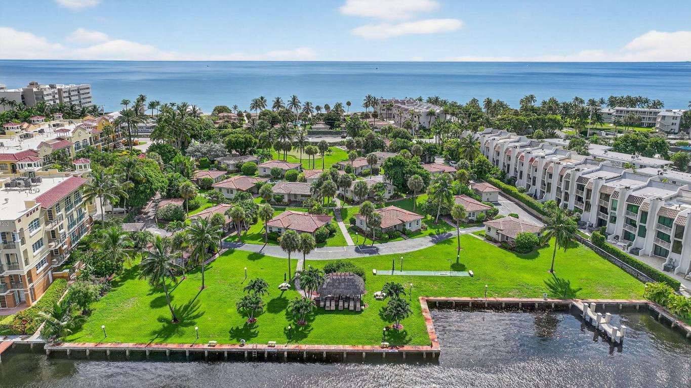 ROYAL FLAMINGO VILLAS - Residential