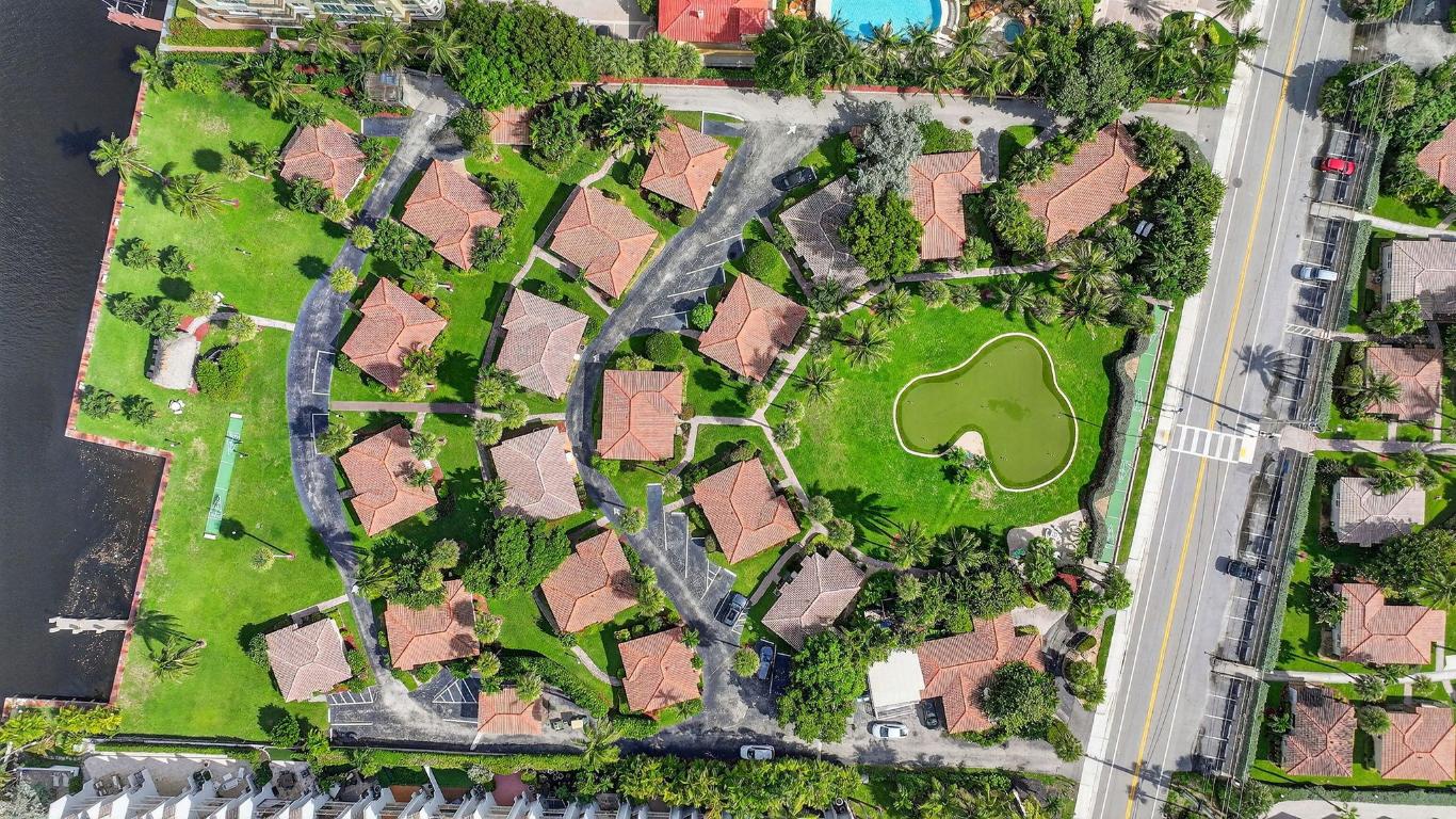 ROYAL FLAMINGO VILLAS - Residential