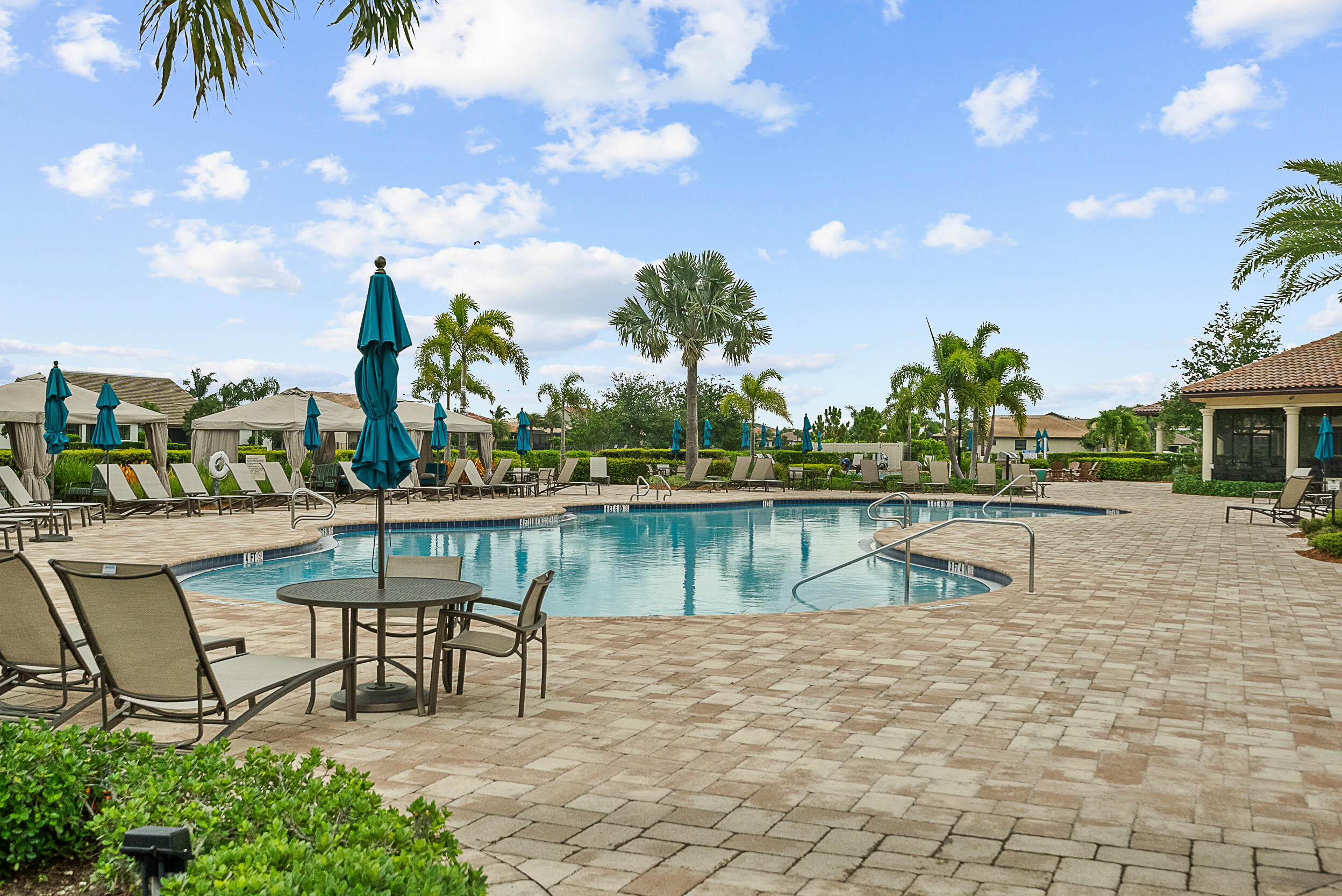 Veranda Gardens - Residential