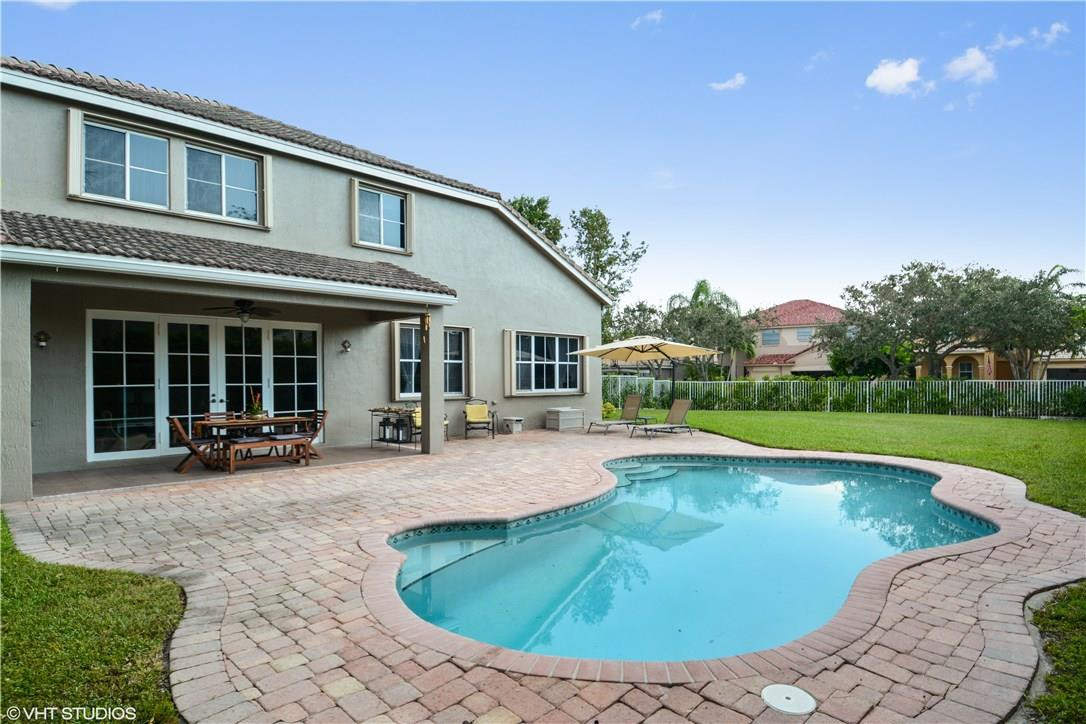 Falcon Ridge - Residential