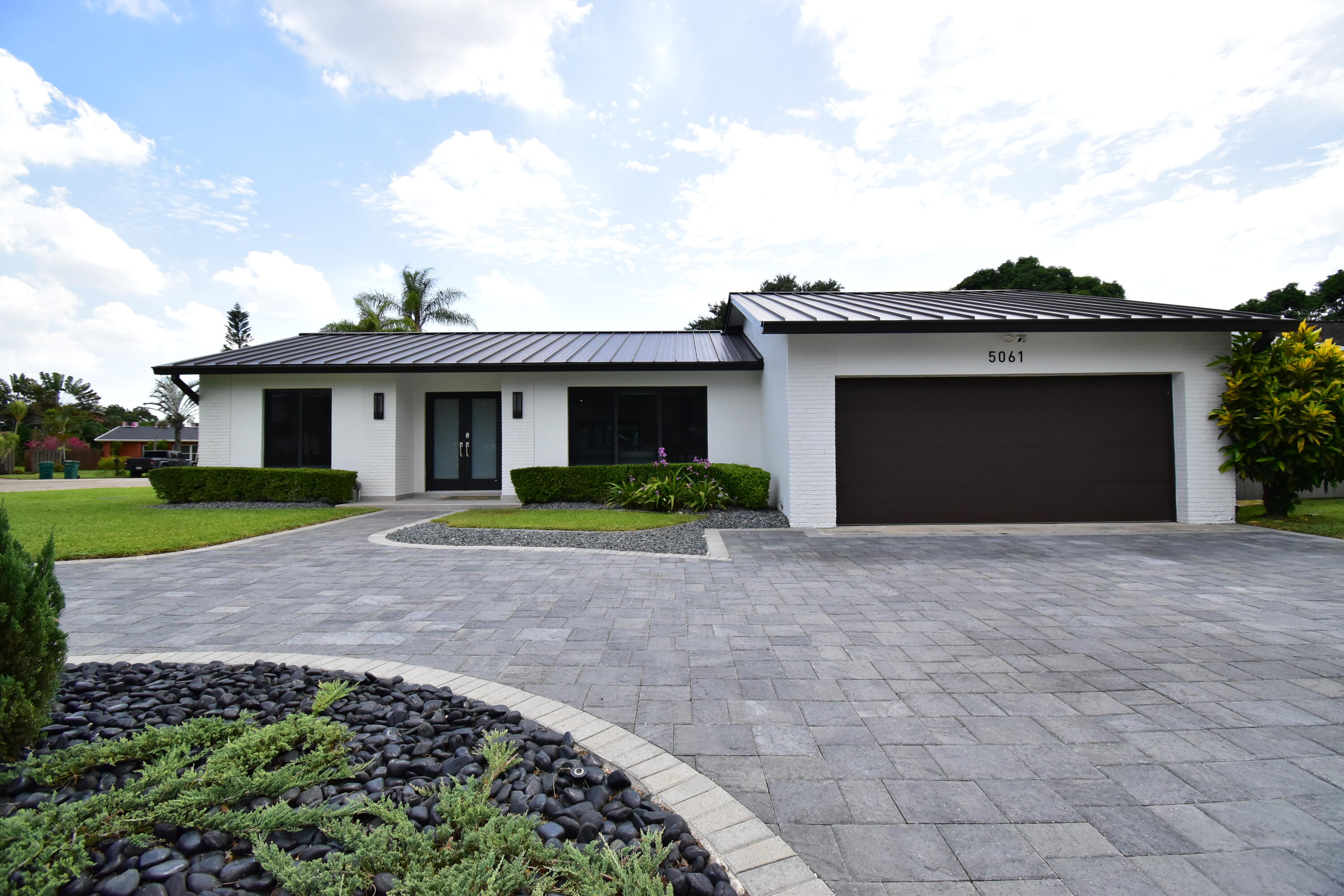 5061 SW 87TH Terrace