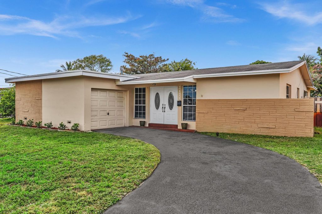 Photo of 2171 NW 84th Way, Sunrise, FL 33322 (MLS # R11161653)