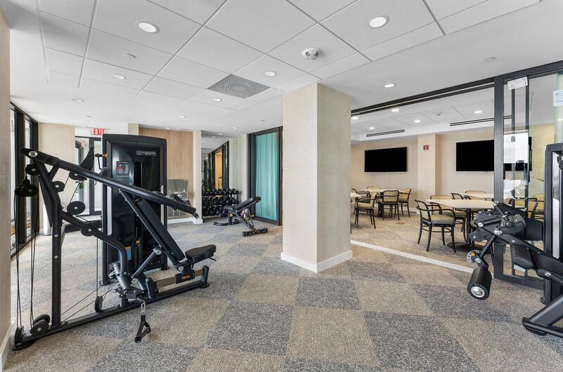 TRIANON CONDO - Residential