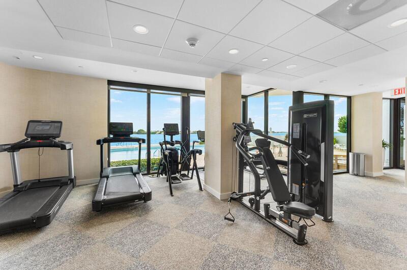 TRIANON CONDO - Residential