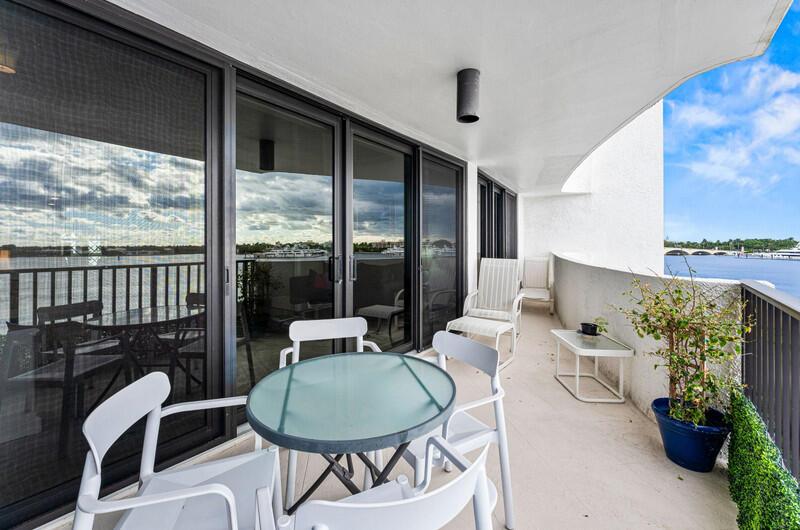 TRIANON CONDO - Residential