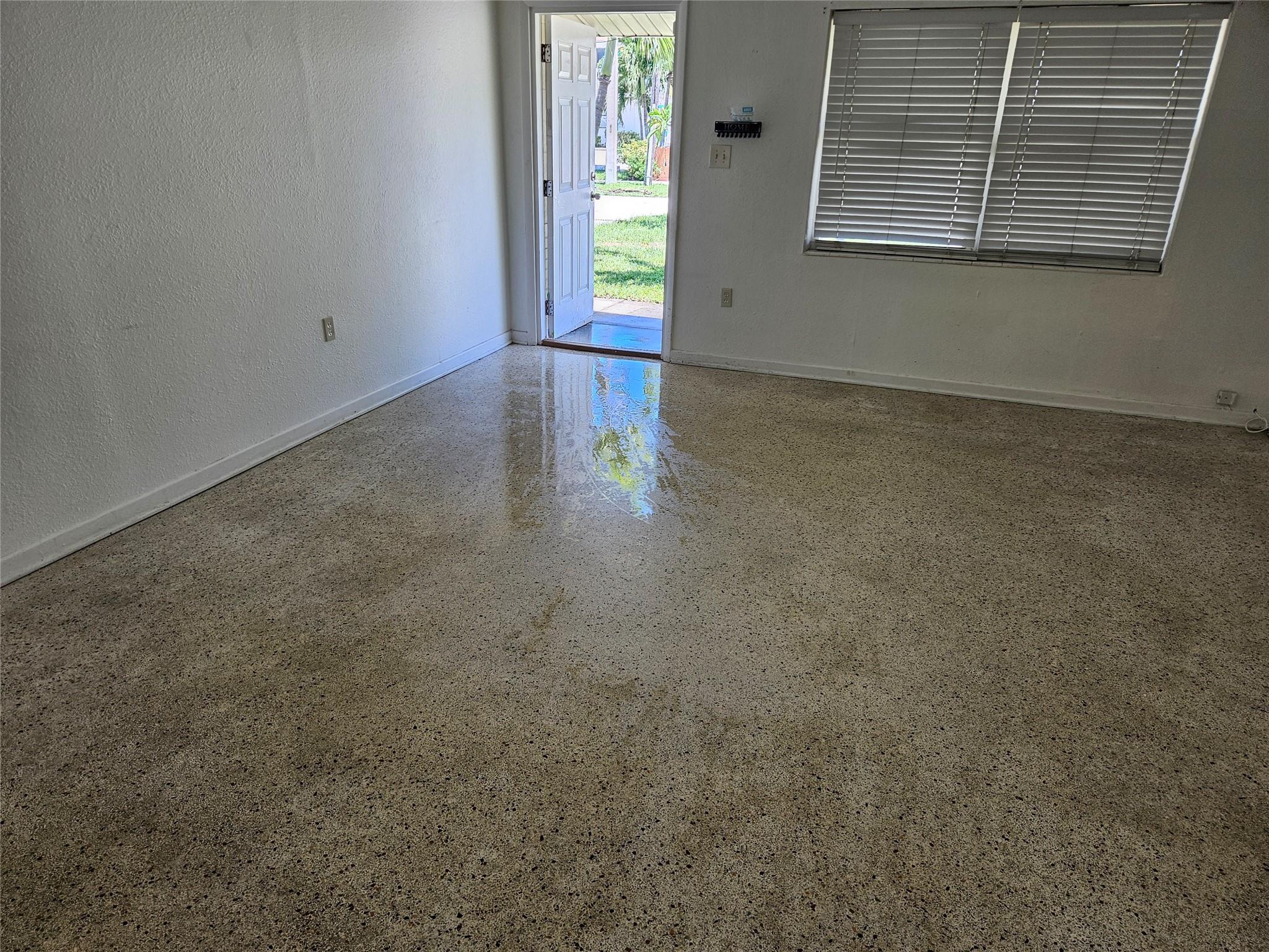 FT PIERCE SUB - Residential Lease