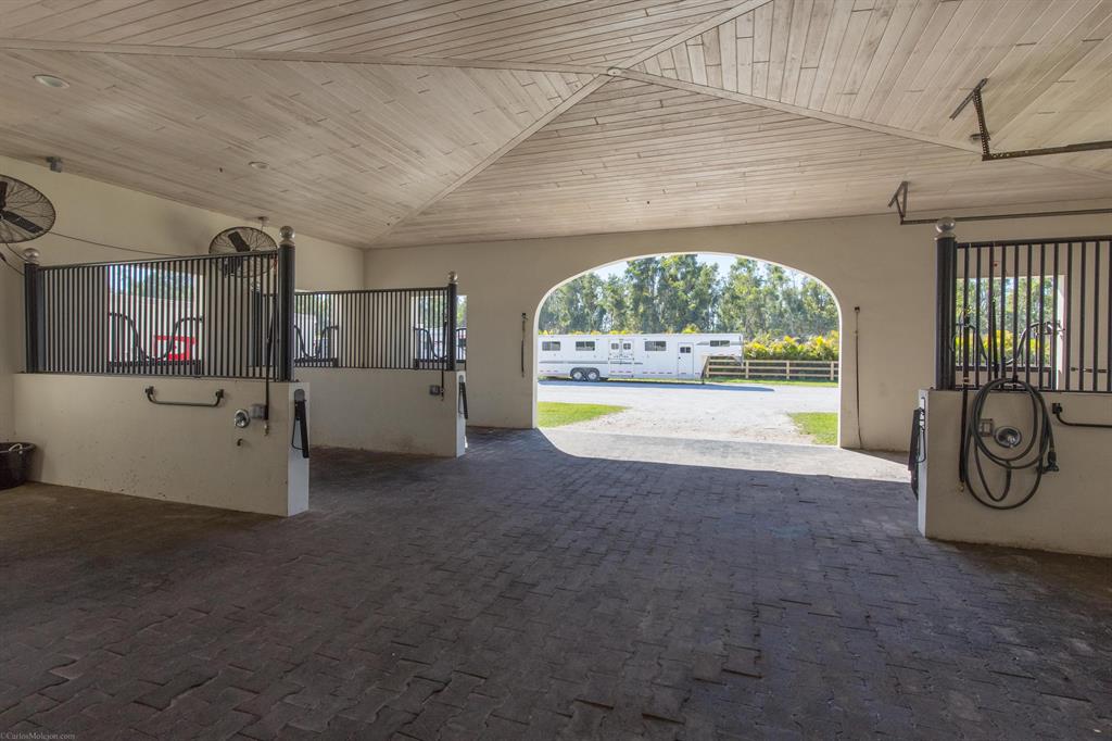 Palm Beach Point - Residential