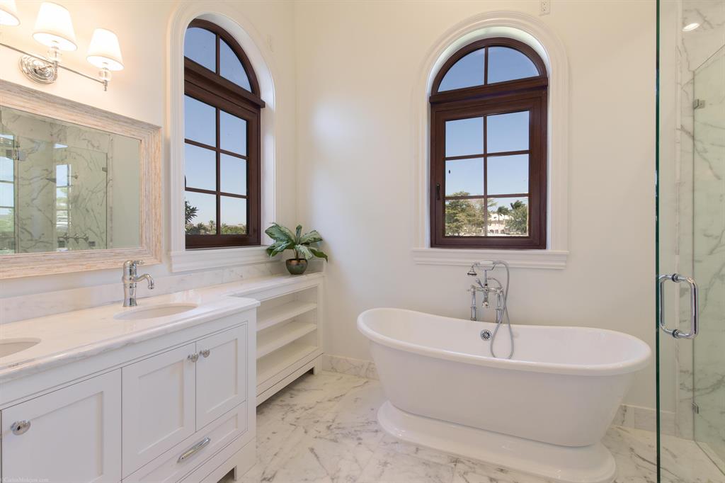 Palm Beach Point - Residential