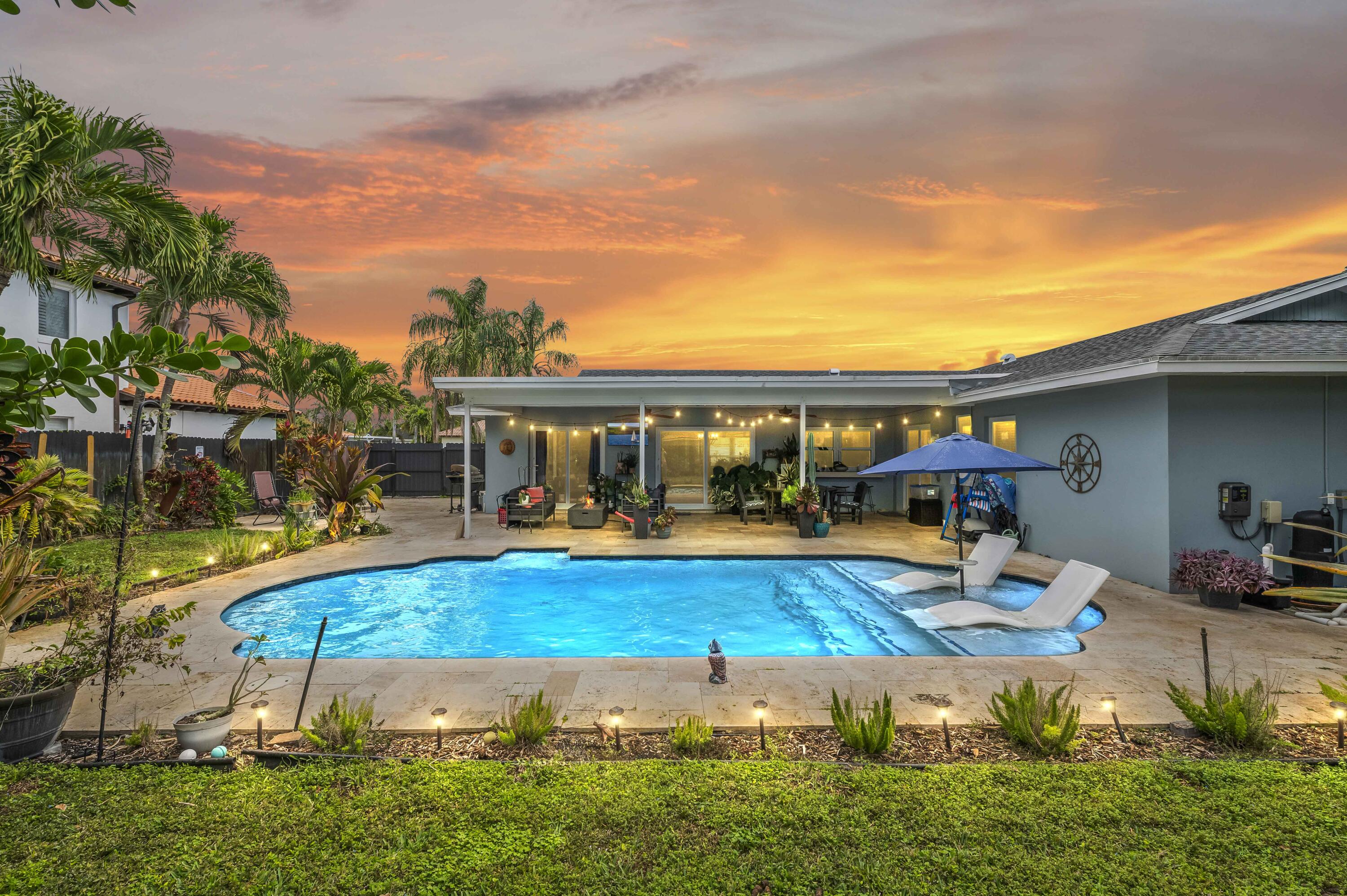 Lake Clarke Shores - FLA MANGO ESTATES - Residential