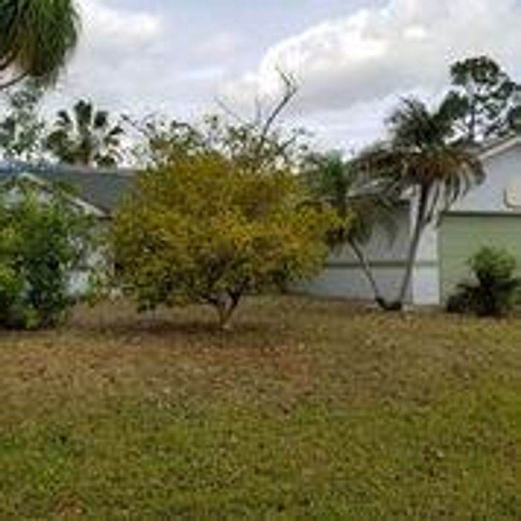 Photo of 1213 SW Bargello Avenue, Port Saint Lucie, FL 34953 (MLS # R10696901)