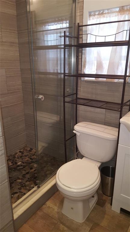 Cresthaven 6 41-37 B - Residential