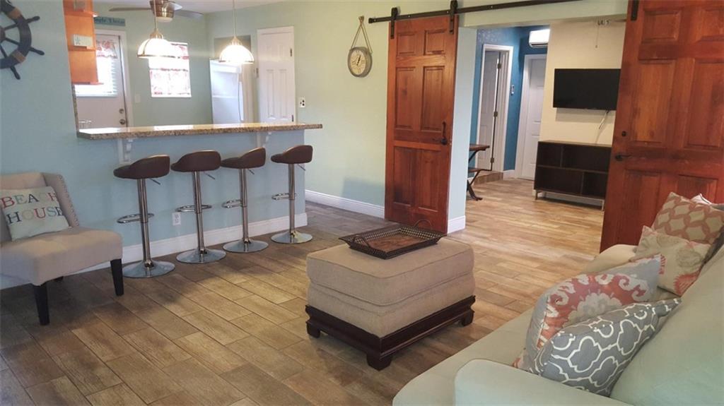 Cresthaven 6 41-37 B - Residential