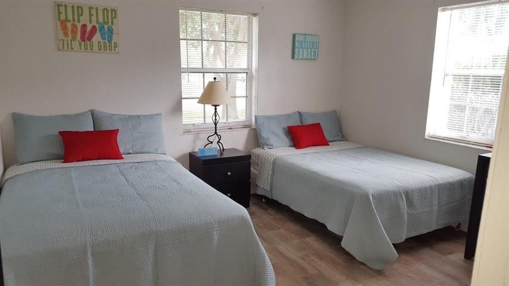 Cresthaven 6 41-37 B - Residential