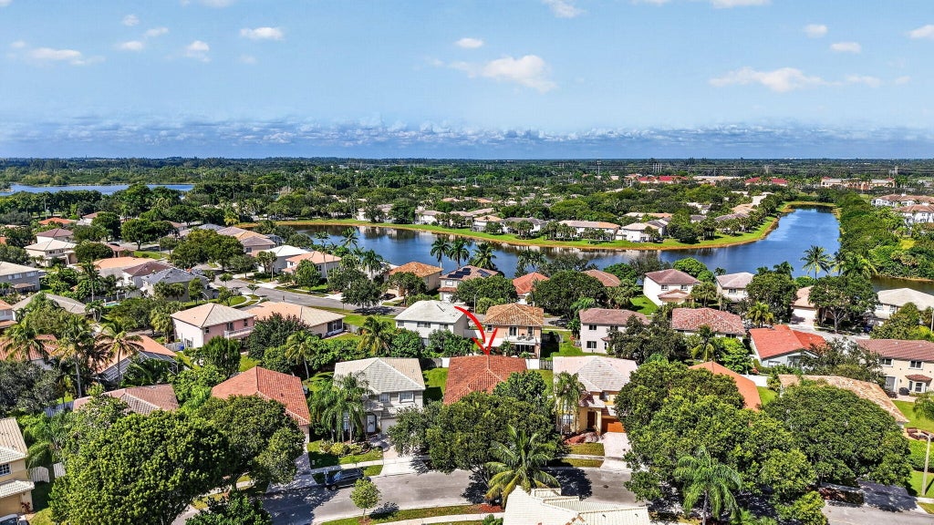 Photo of 1976 NW 169TH Avenue, Pembroke Pines, FL 33028 (MLS # B26093634)