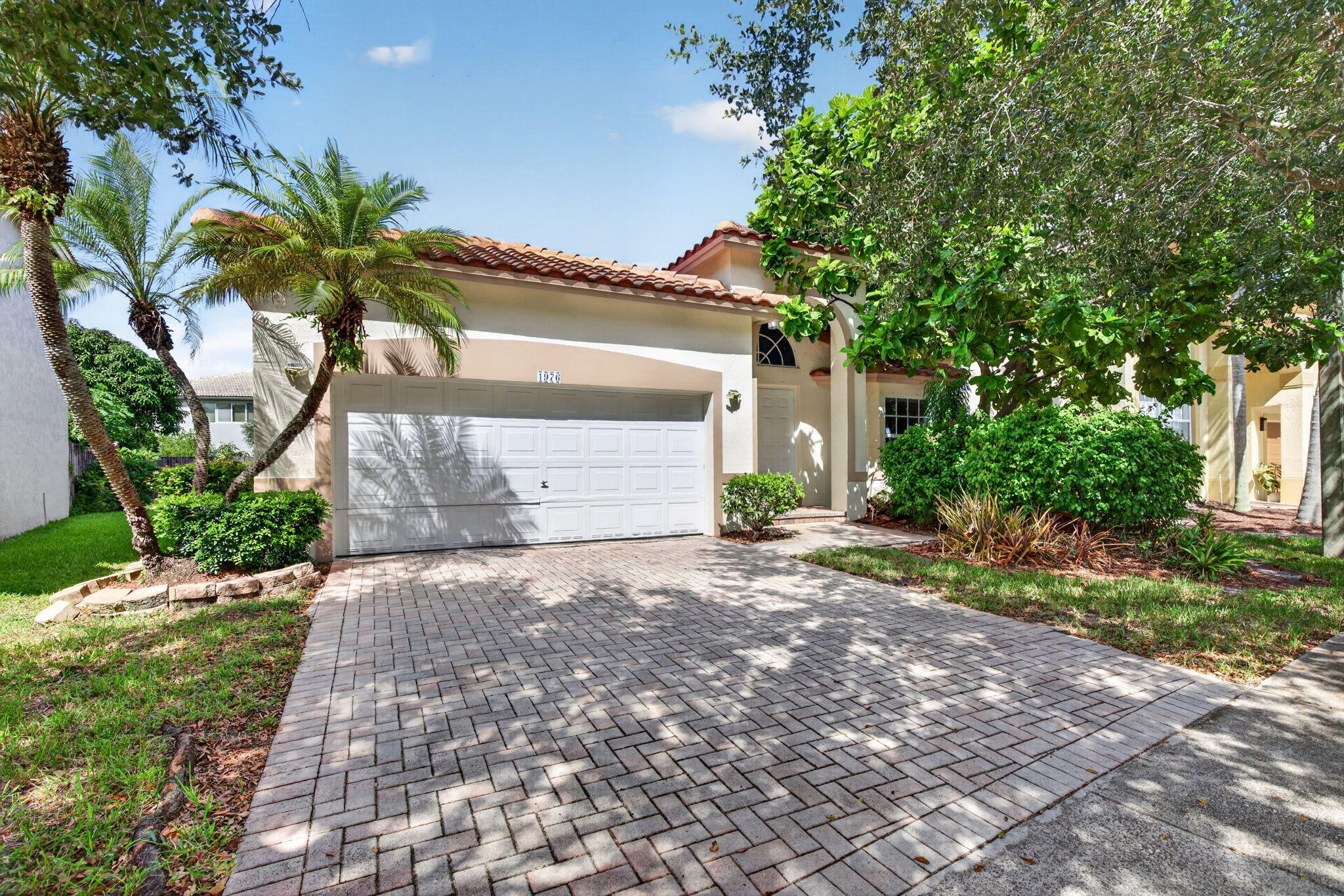 1976 NW 169TH Avenue