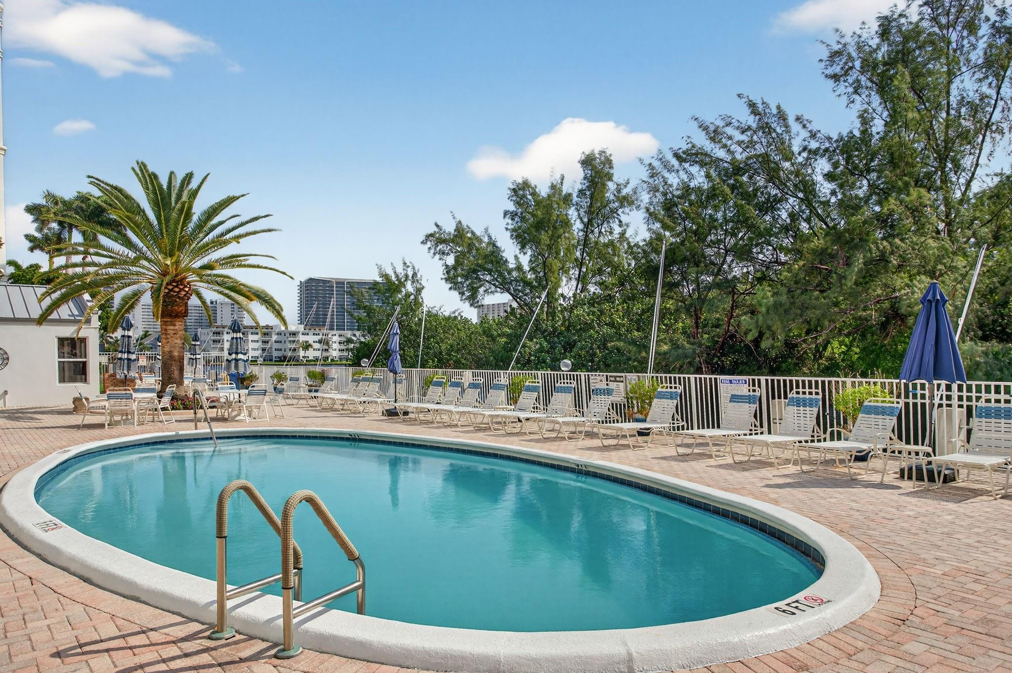 Harbors Edge - Residential