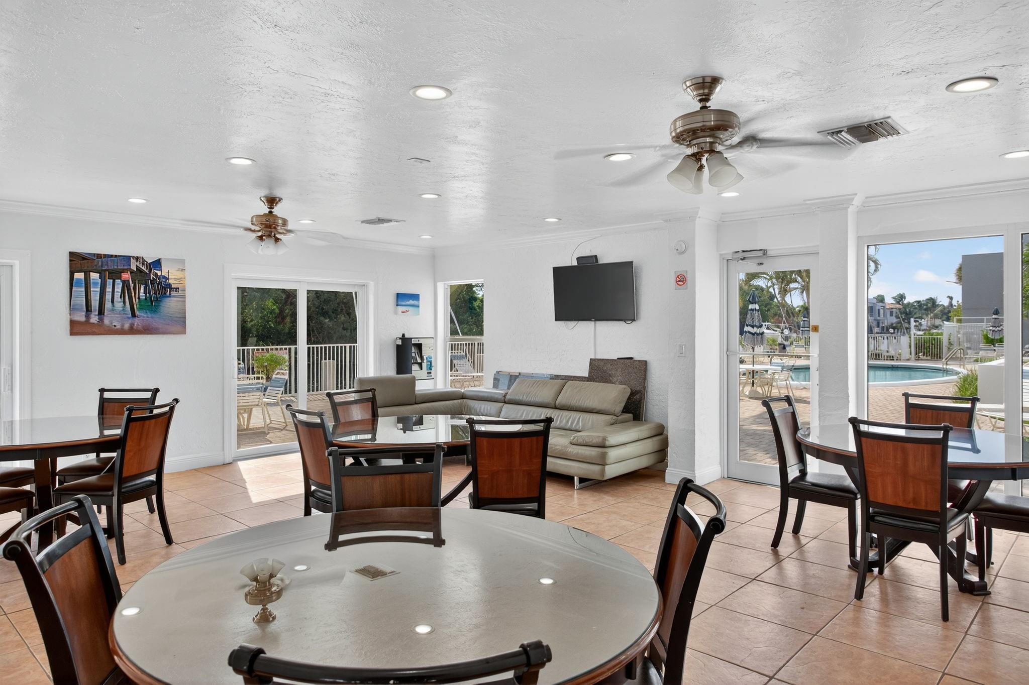 Harbors Edge - Residential