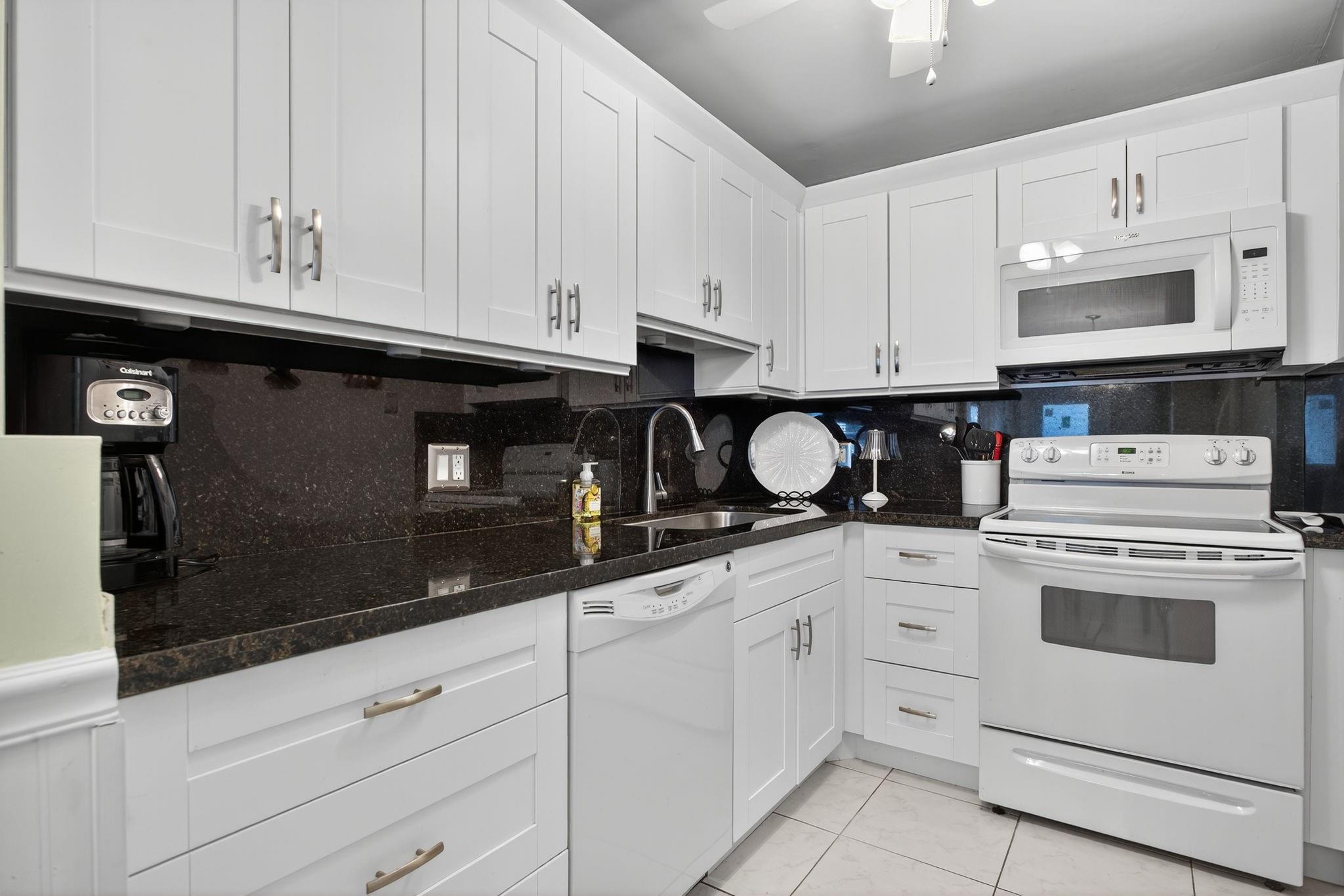 Harbors Edge - Residential