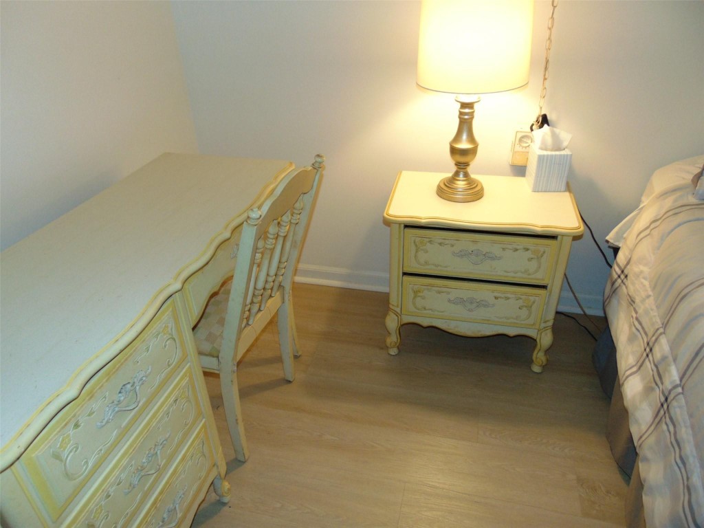 SANDALFOOT SOUTH ONE - Residential