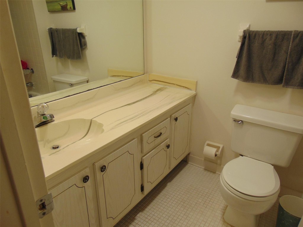 SANDALFOOT SOUTH ONE - Residential