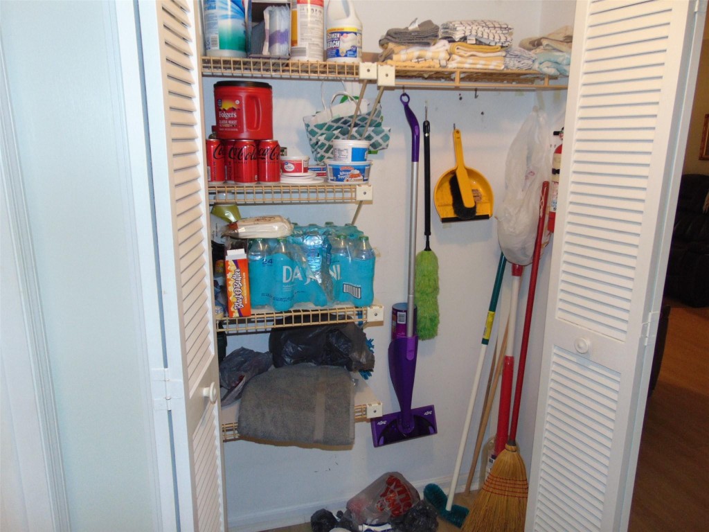 SANDALFOOT SOUTH ONE - Residential