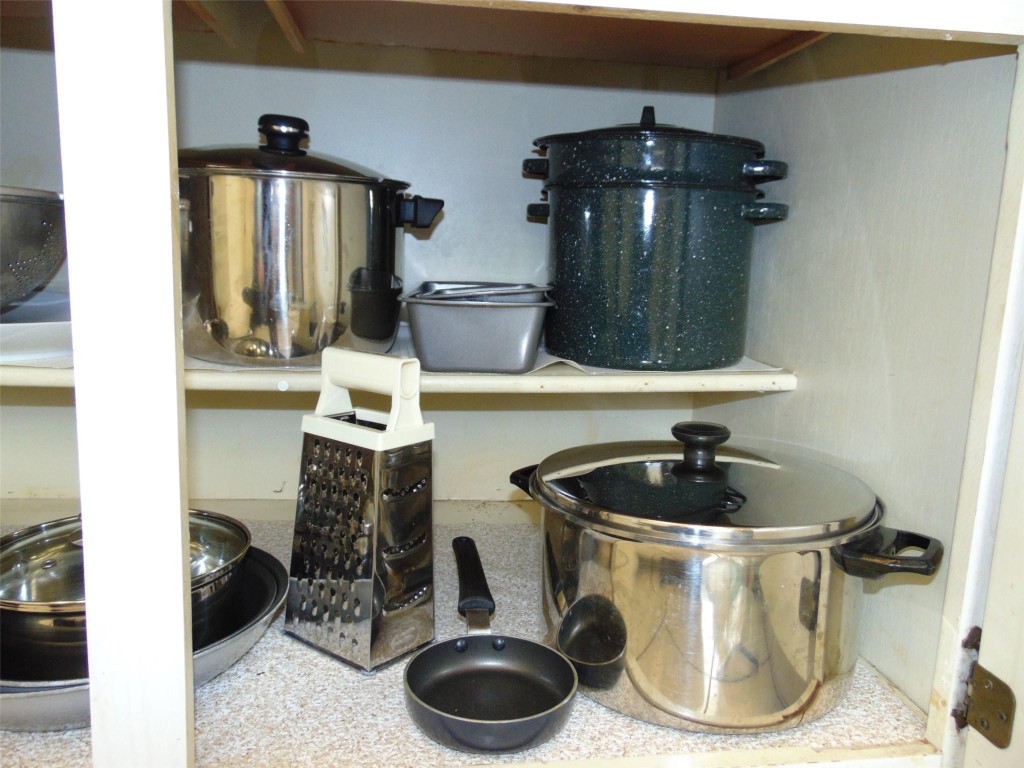 SANDALFOOT SOUTH ONE - Residential