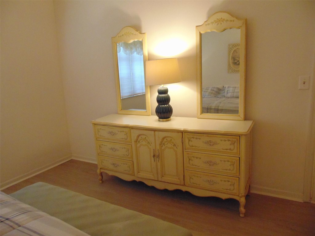 SANDALFOOT SOUTH ONE - Residential