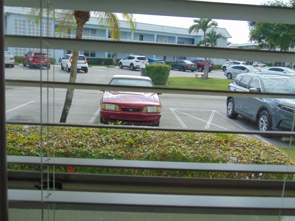 SANDALFOOT SOUTH ONE - Residential