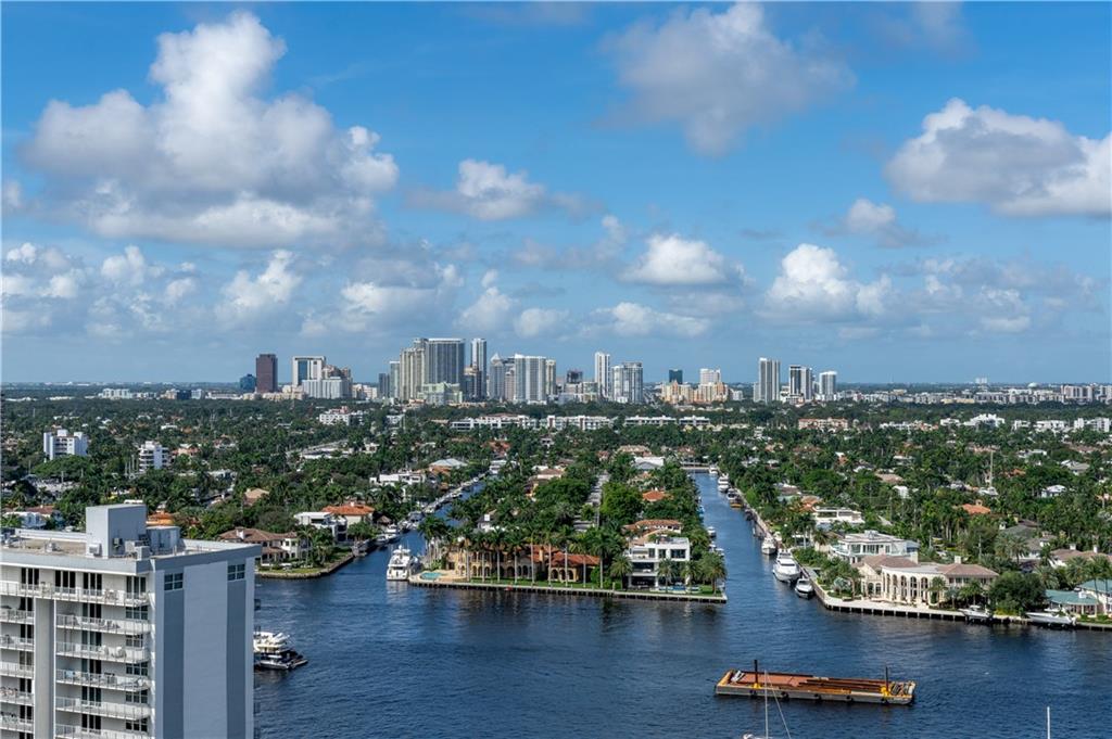 Ritz Carlton - Residential