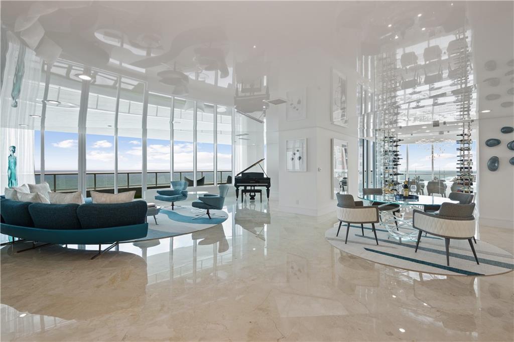 Ritz Carlton - Residential