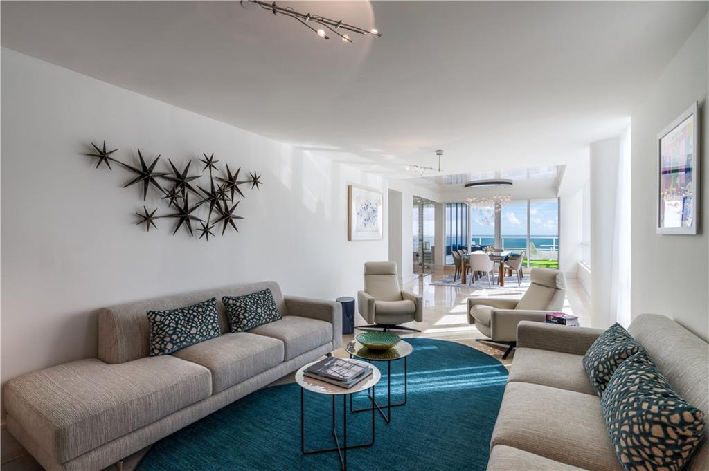 Ritz Carlton - Residential