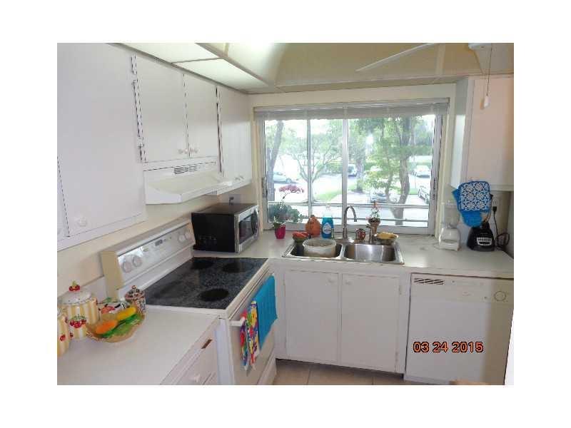 LIME BAY - Residential