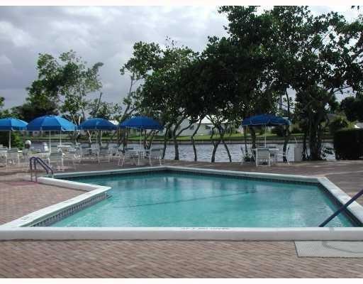 LIME BAY - Residential