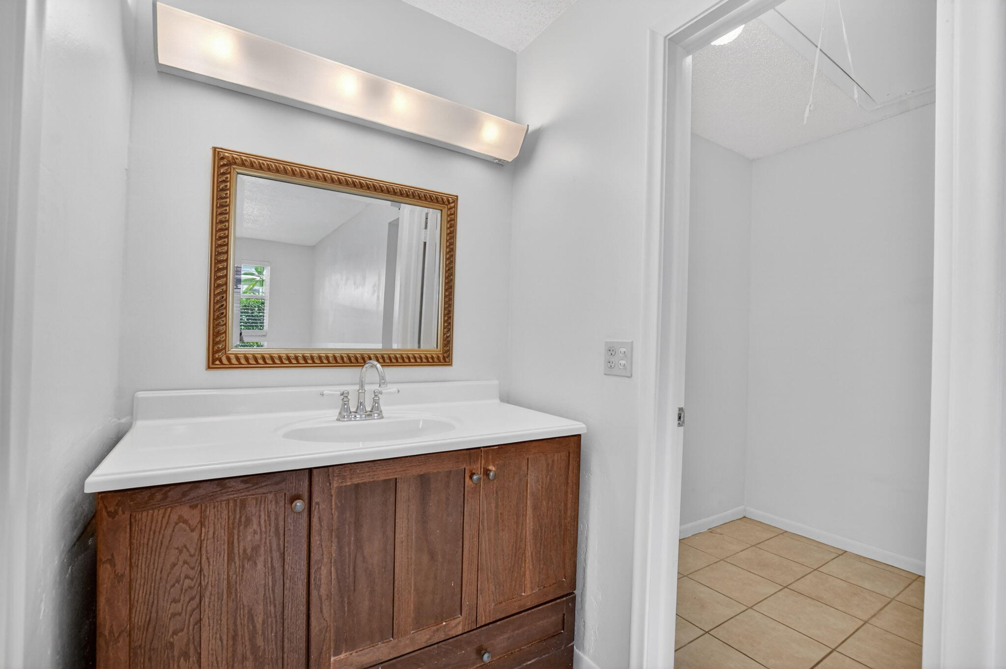 HIGH POINT OF DELRAY BEACH CONDO SEC III - Residential