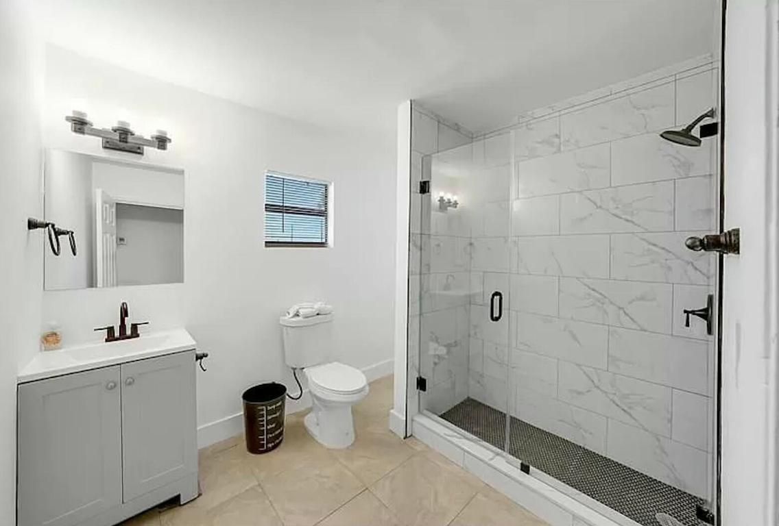 CLOWS - Residential Income