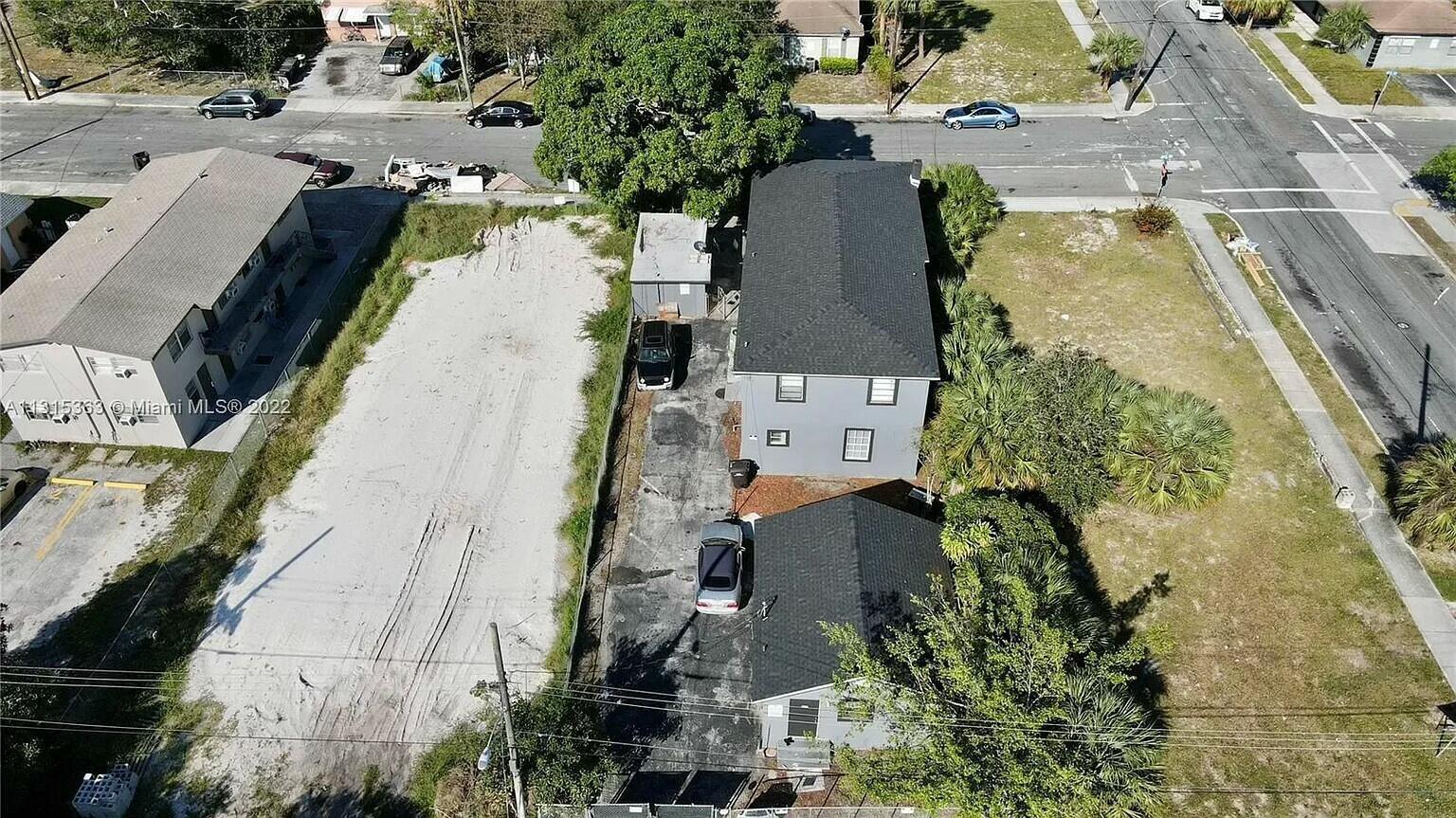 904 4th Street