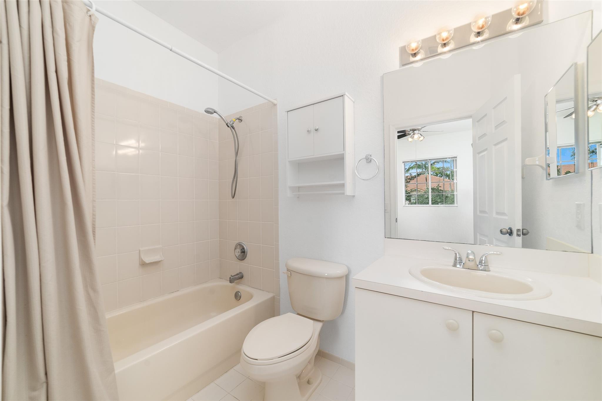 Catalina Isles - Residential