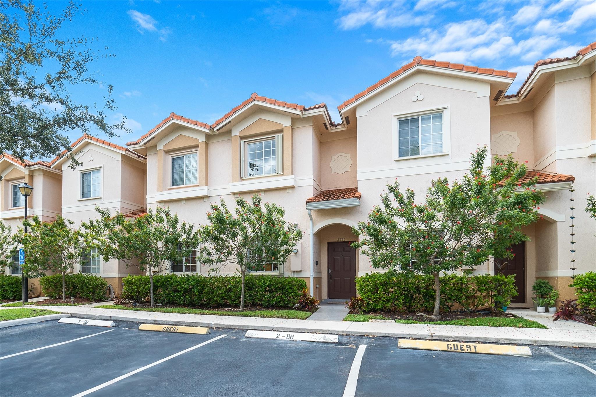 Catalina Isles - Residential