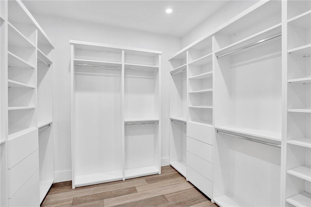 Stilwell Isles 15-26 B - Residential