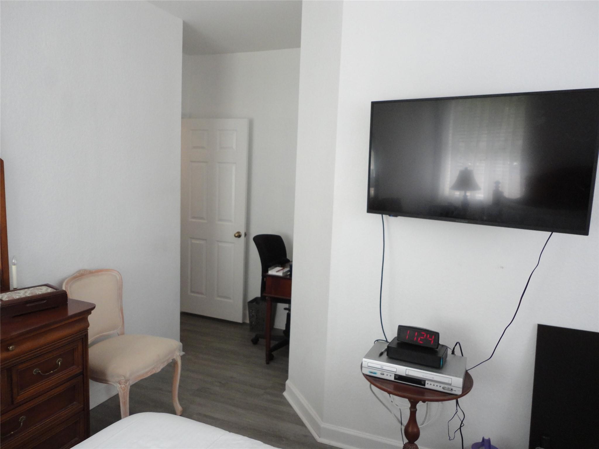 VILLAS AT CARMEL - Residential