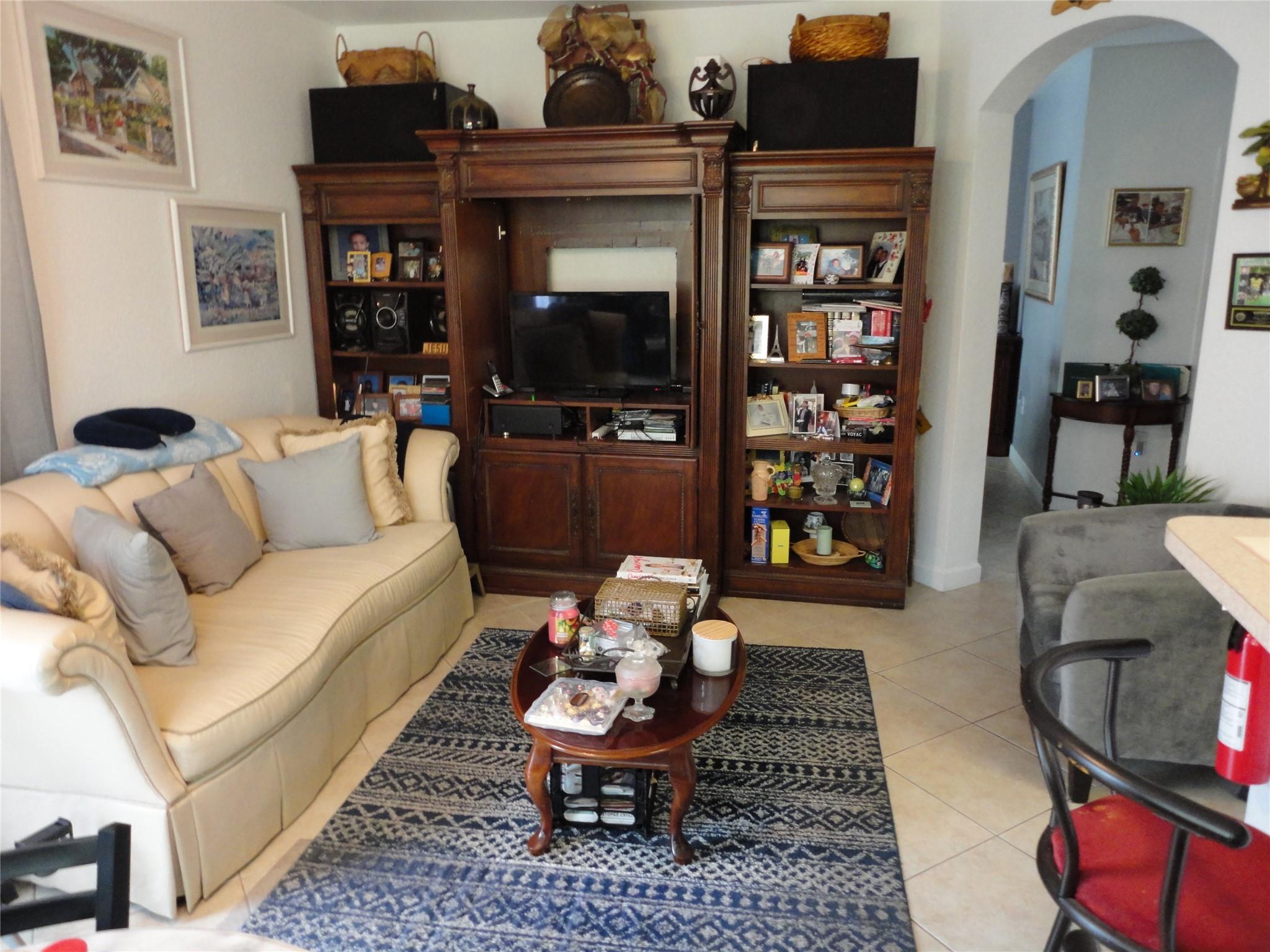 3355 NE 13th Cir Dr 109-28