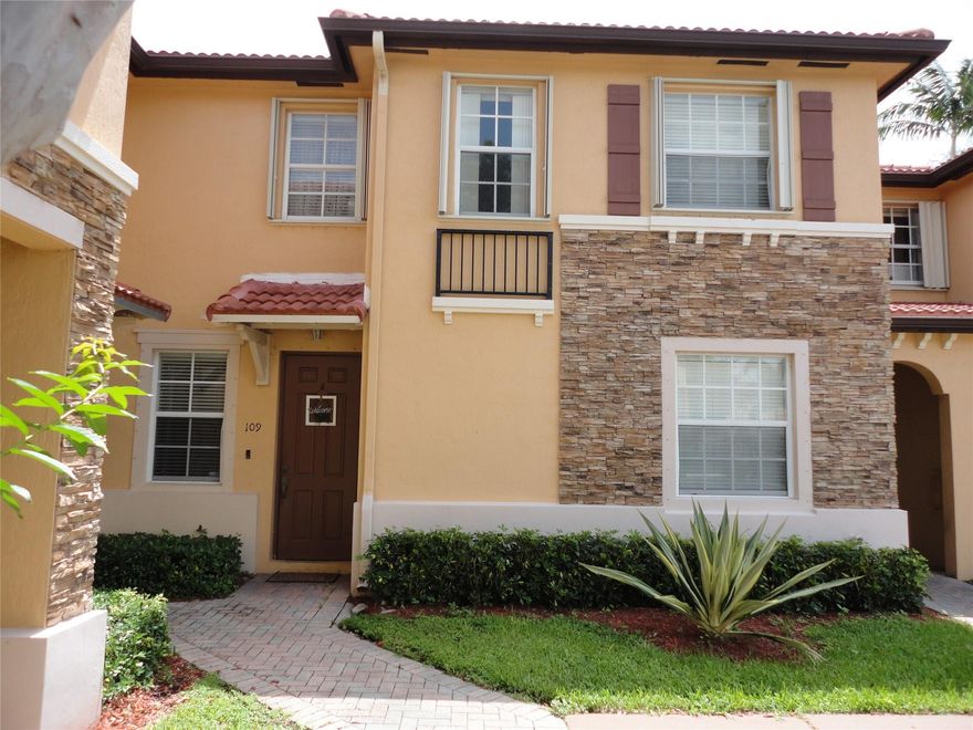 THIS THREE BEDROOMS 2.5 BATH TOWNHOUSE LOCATED IN THIS GATED COMMUNITY OF VILLAS AT CARMEL IN MALIBU BAY. THIS COMMUNITY OFFERS A LUXURIOUS CLUBHOUSE, LARGE POOL, FITNESS CENTER AND A KIDS PLAYGROUND. THIS HOME OFFERS LOTS OF ADDITIONAL CUPBOARD SPACES DESIGN JUST FOR YOU, HUGE FENCED BACKYARD FOR ALL YOUR OUTDOOR ENTERTAINMENT. THIS HOME IS NEAR TO AND ALLOWS EASY ACCESS TO SHOPPING CENTERS, HOSPITAL, PLACES OF WORSHIP, THE MALL, THE TURPIKE AND OTHER CONVENIENCES. CALL FOR YOUR APPOINTMENT TO SEE THIS UNIT NOW.