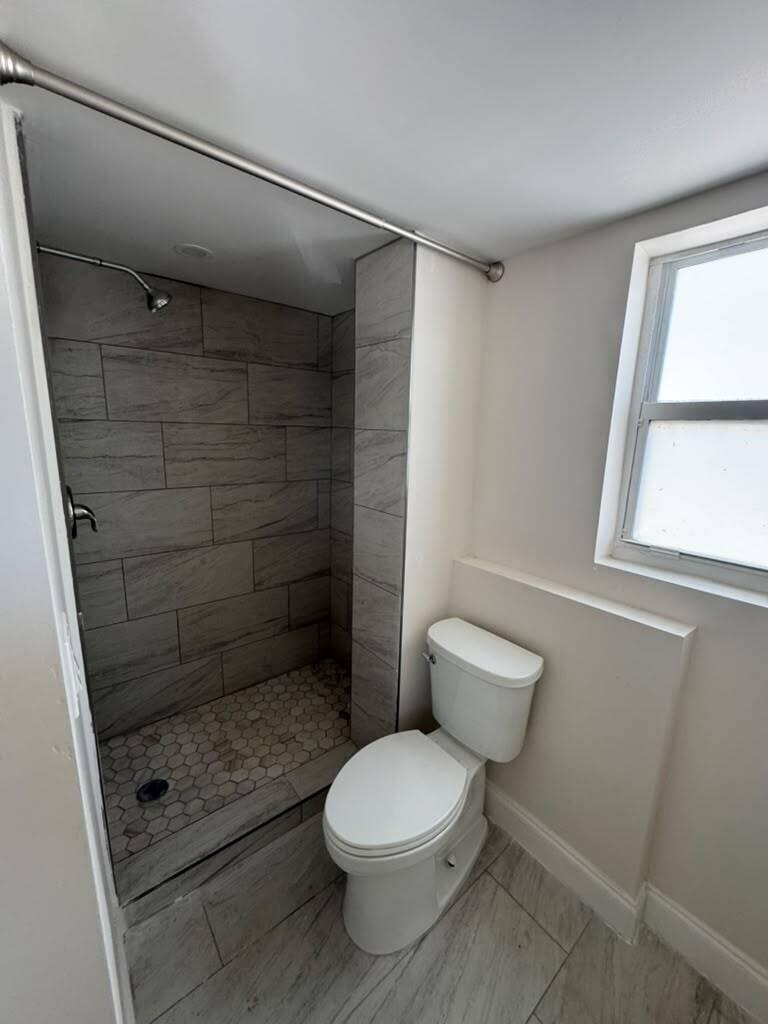 999 S RIVERSIDE Drive 101