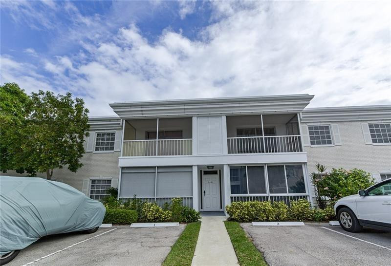 Bay Colony Club Condo - Residential Lease