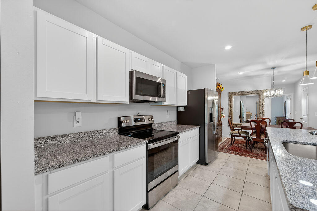 View photos, virtual tours, details... 237 Raspberry Road