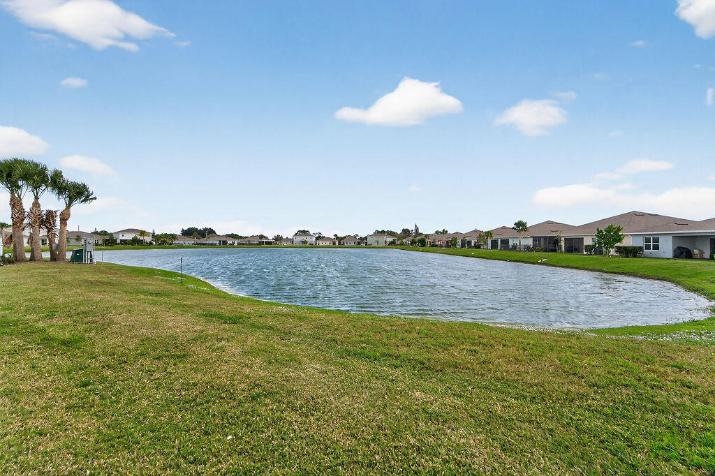 Avalon Crossing - Residential