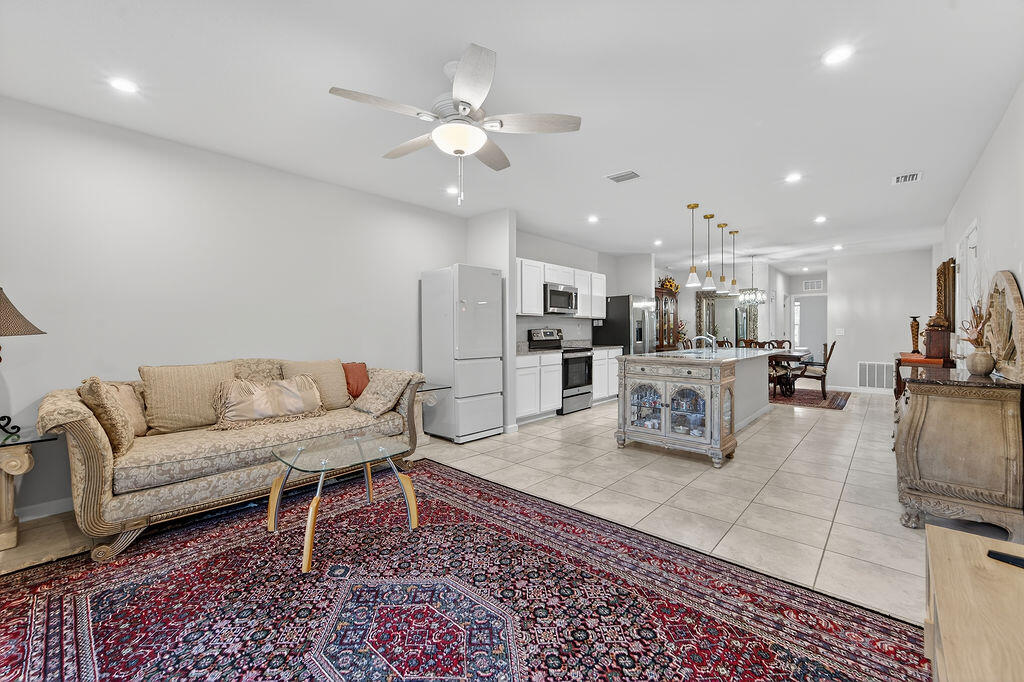 Avalon Crossing - Residential