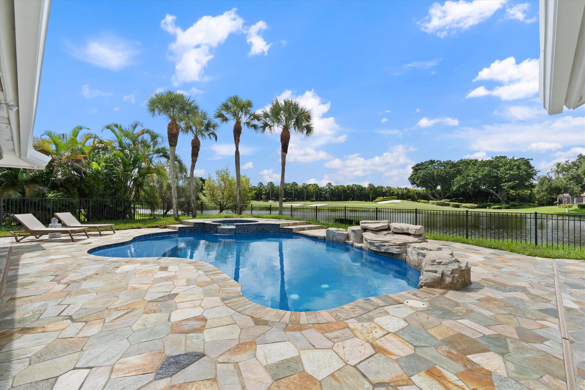 STONEBRIDGE 1 - Residential