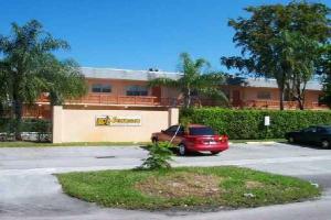 SUNRISER CONDO - Residential